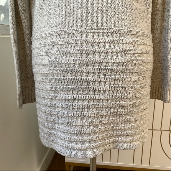 FORTUNE + IVY Longline Buckle Cardigan/ Coatigan in Heathered Oatmeal, Size S - Picture 7 of 9